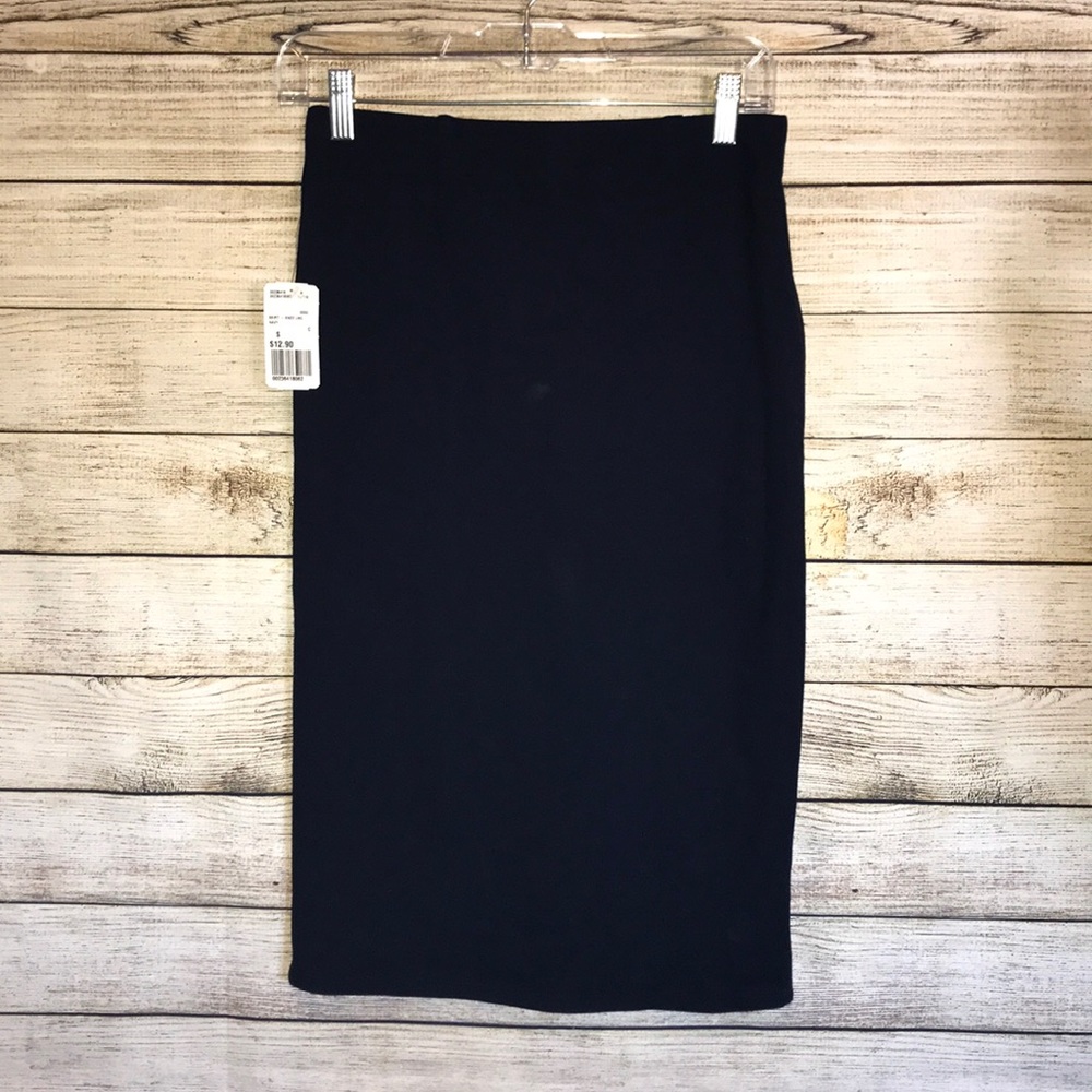 Forever 21 NWT Navy Skirt side split